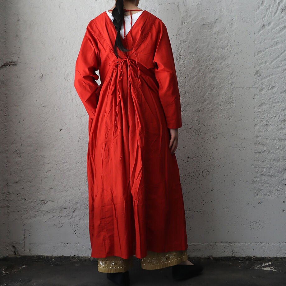 saruche v-button cotton dress (red) | nii-B | W...