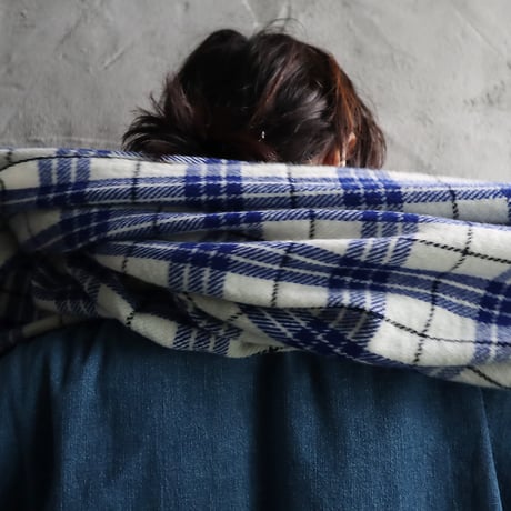 R&D.M.Co-  wool blanket  (green/blue)