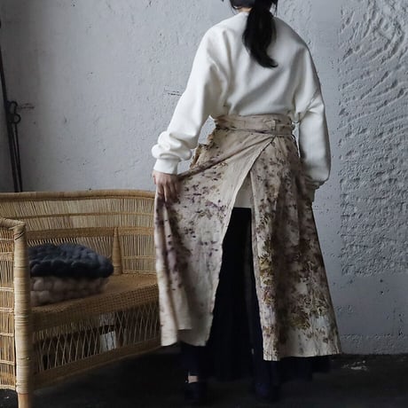 Funatabi atelier  wrap skirt (botanical dye purplemix )