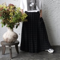 .less  jacquard skirt (black)
