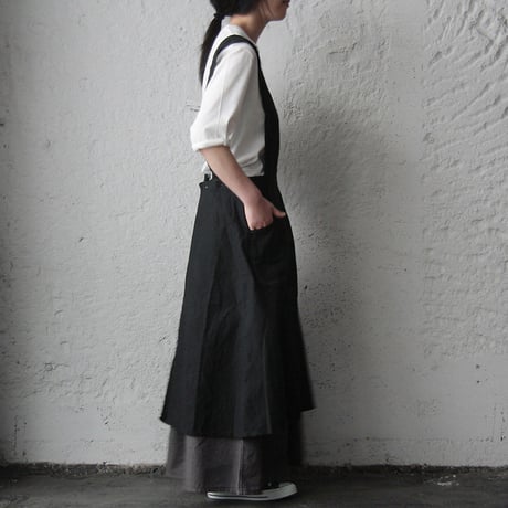 nurse apron (black)