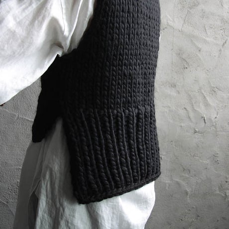 chiihao x nii-B peru vest black