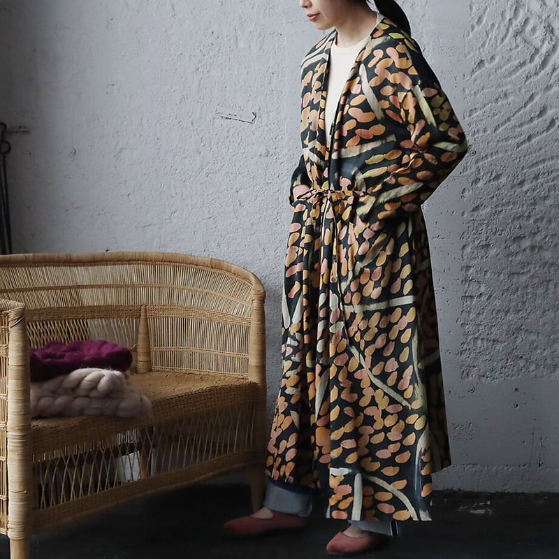 Funatabi atelier coat dress (Batik) | nii-B | W