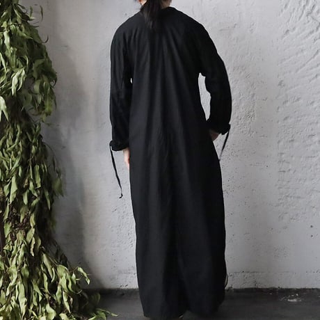 dead stock operation court (black)