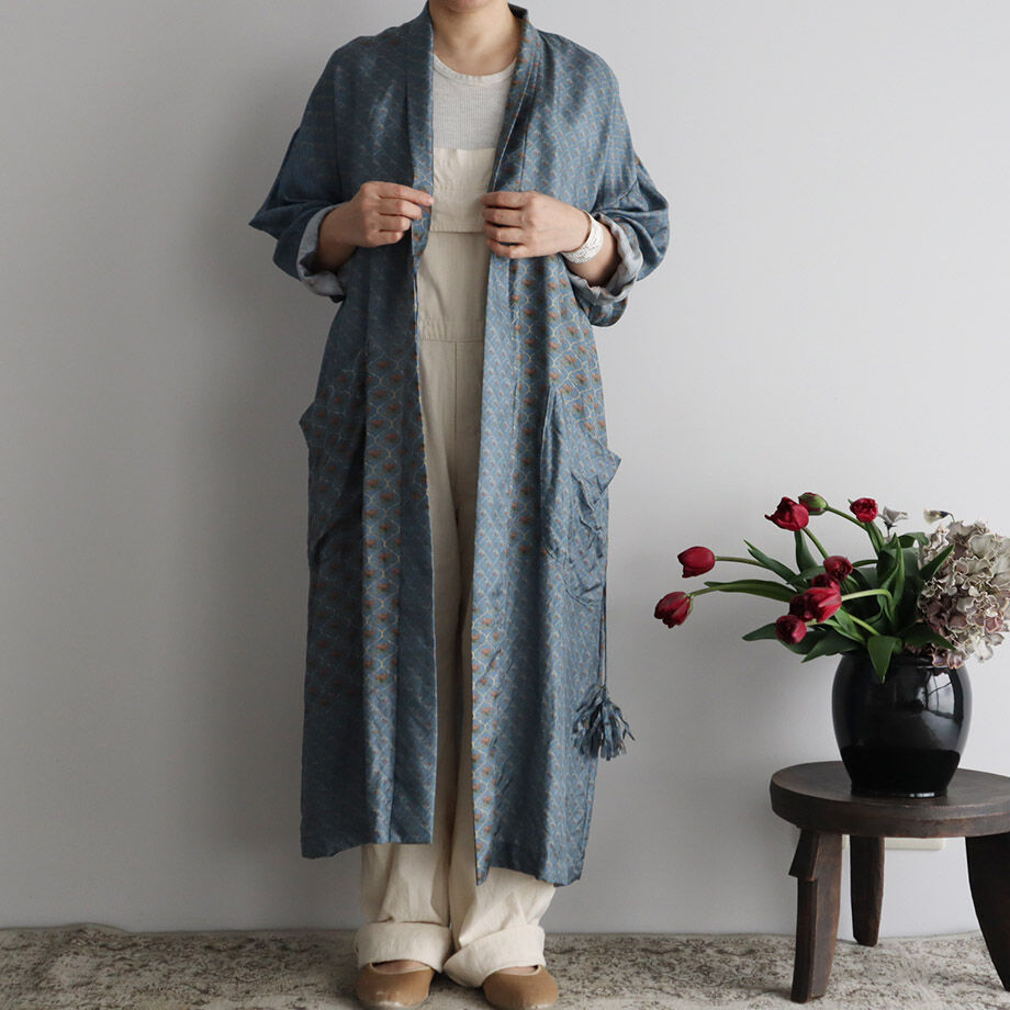 TOWAVASE sarasa silk robe (blue) | nii-B | WEBSHOP