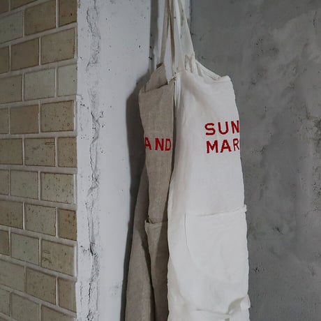 R&D.M.Co-  linen apron (ENGLAND)