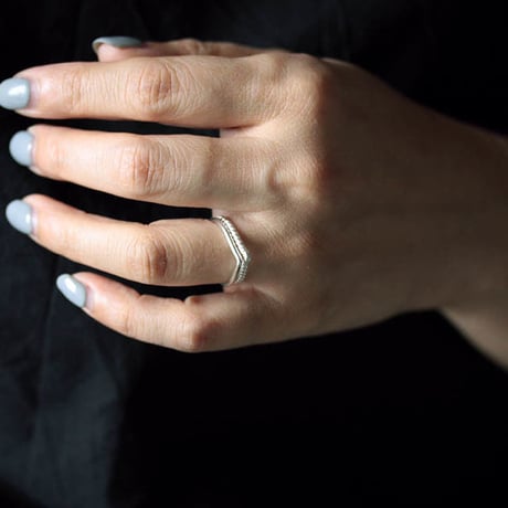REBECCA GLADSTONE JEWELLERY teardrop twist