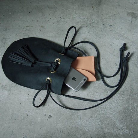 chiihao   round pochette charcoal