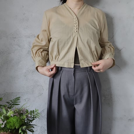 R&D.M.Co- peasant sleeve blouse (beige)