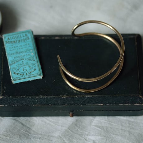 CINQ bangle twin