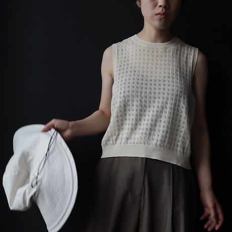 NOUVELLES DU PARADIS openwork knit vest (ivory)