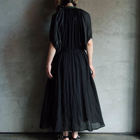 Tabrik linen dress black