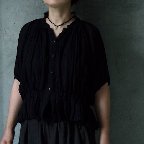Tabrik linen blouse black