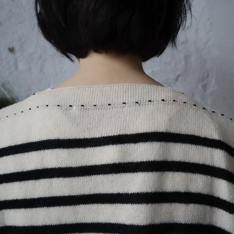 TOWAVASE Basque pullover (ivory x black) | nii-