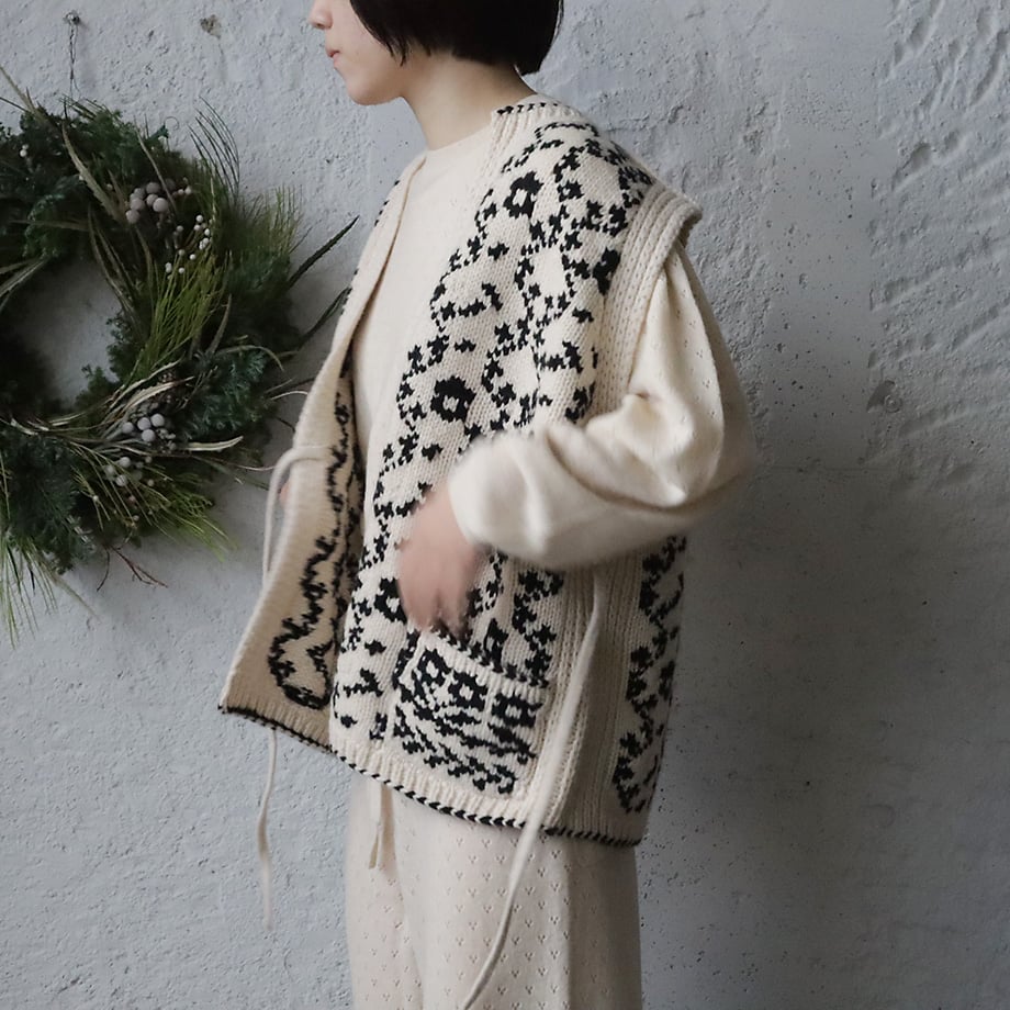 towavase カーディガン TOWAVASE トワヴァーズ ホワイトカシミヤ カシュクール ニット パニエ