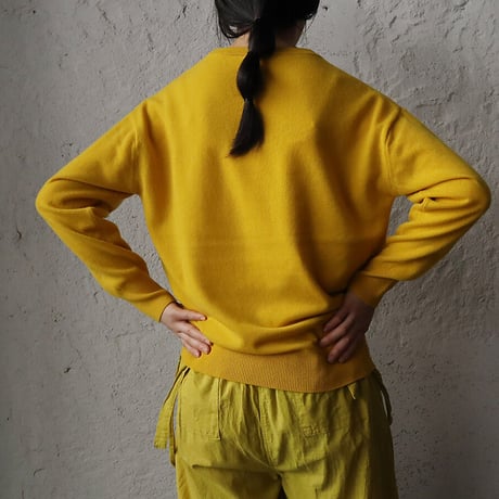 Le pivot pure wool crew neck sweater (yellow)