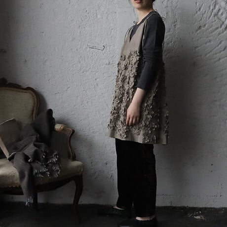 TOWAVASE Anne camisole (gray)