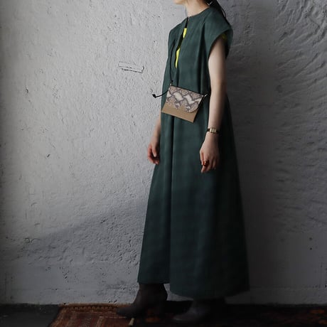 NOTA moodong dress (green)