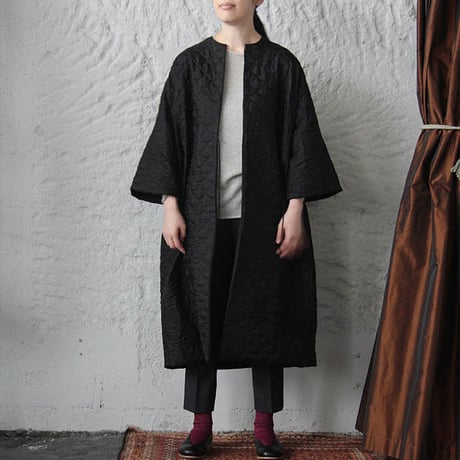TOWAVASE silk quilt robe