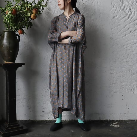 ワンピース TOWAVASE Sarasa dress Charlie (blue) TOWAVASE Sarasa dress Charlie (blue) | nii-B |