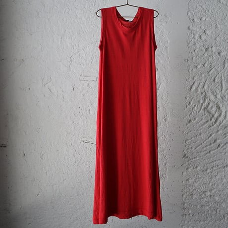 Le pivot tank one piece