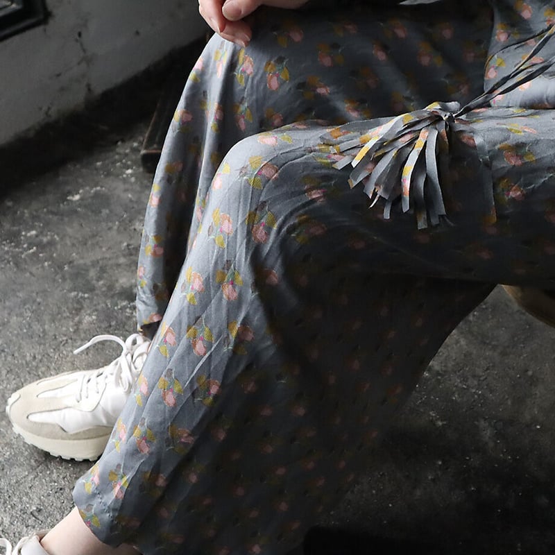 TOWAVASE sarasa silk pants Louis (gray) | nii-B TOWAVASE sarasa silk pants Louis (gray) | nii-B