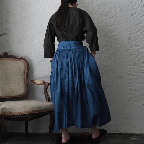 Tabrik gathered skirt (hon-aizome A)