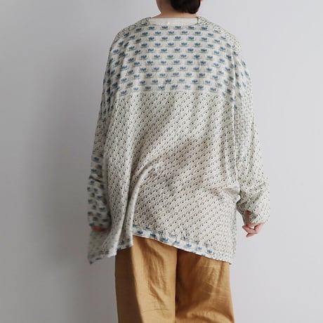 TOWAVASE sarasa silk blouse (ivory)