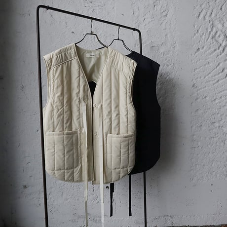 ànuke backopen stripe vest (cream)
