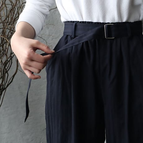 .less cotton pants (navy stripe)