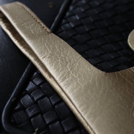chiihao conveni bag (SS) with tassel gold/silver