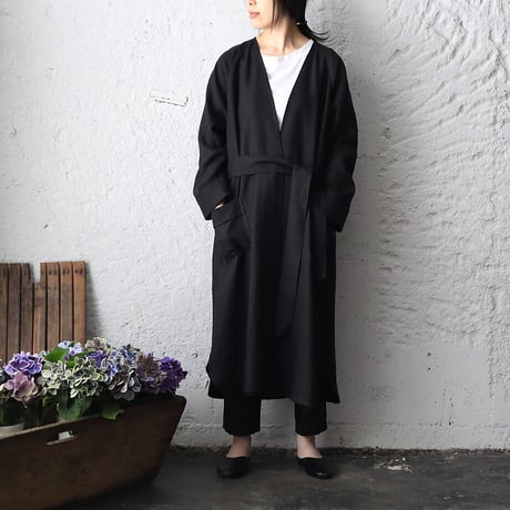 NOTA linen gown (black)