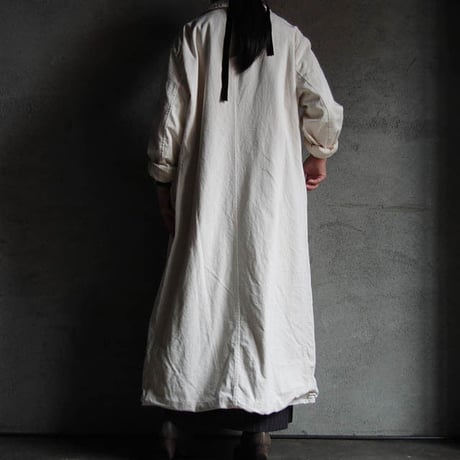 Yarmo long work coat offwhite
