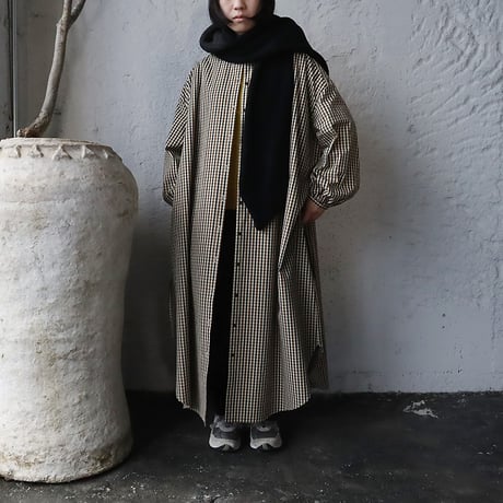 R&D.M.Co-  hoodie muffler (black)