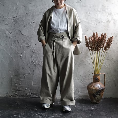 ROVAROVA x .less cocoon jacket (greige)