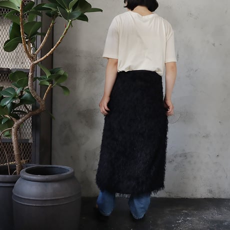 .less wrap skirt (black)