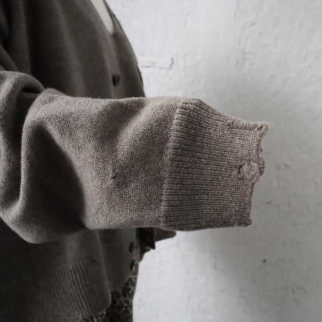 RYU KAGA damaged knit caradigan (charcoal)