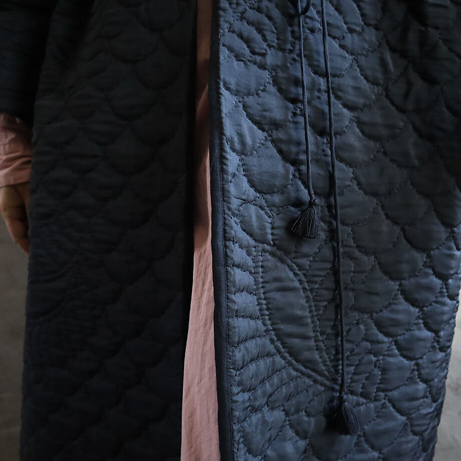 towavase シルク　キルトローブ　ブラック TOWAVASE silk quilt robe (black) | nii-B | WEBSHOP