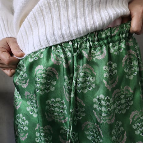 TOWAVASE sarasa silk pants charlotte (mossgreen)