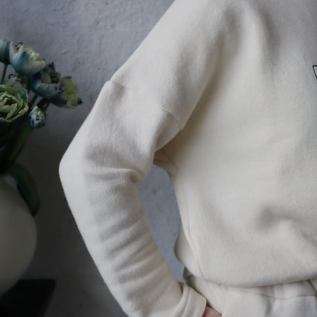 R&D.M.Co- LOGO drop shoulder sweat (FRIENDS)