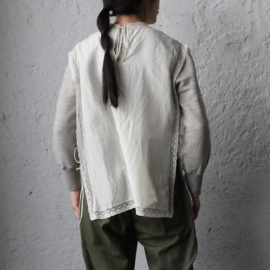 TOWAVASE Leavers tablier (ivory) | nii-B | WEBSHOP