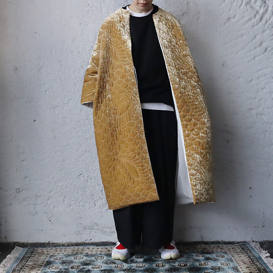 TOWAVASE jacquard robe coat コート TOWAVASE velvet quilt robe (camel) | nii-B |