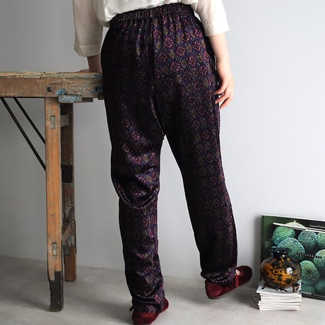 .less velvet tapered pants (purple)