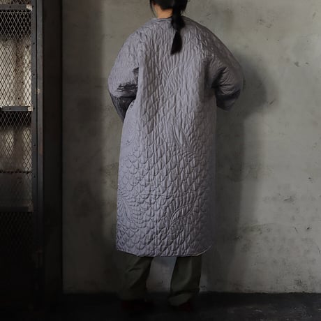 TOWAVASE silk quilt robe (gray)