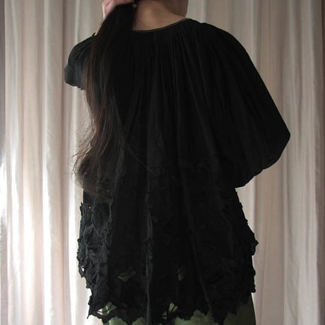 TOWAVASE Camille blouse (black)