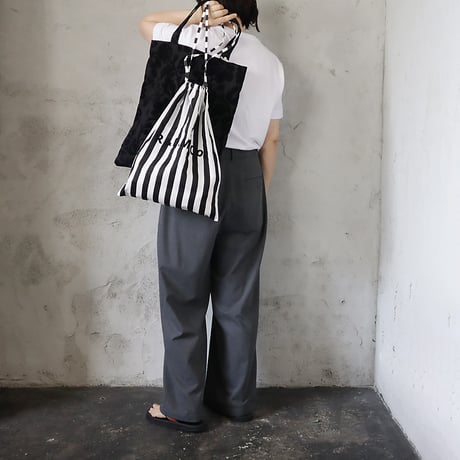 R&D.M.Co- deck-chair stripe drawstring bag(black)