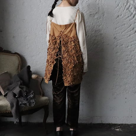 TOWAVASE Anne camisole (camel)
