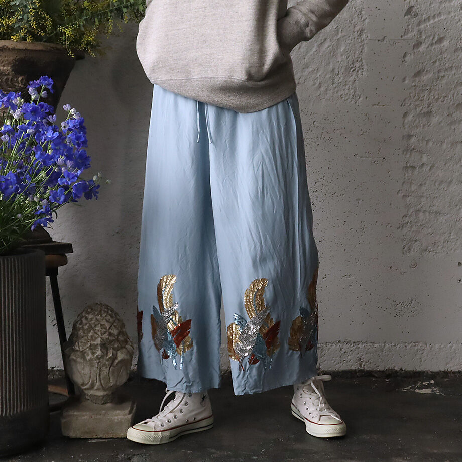 TOWAVASE ELSA シルク パンツ TOWAVASE ELSA シルク パンツ TOWAVASE / シルク刺繍パンツ | Pili ON LINE