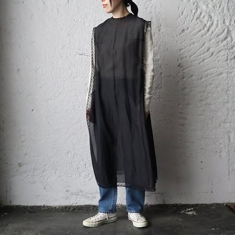 TOWAVASE Leavers dress (black)