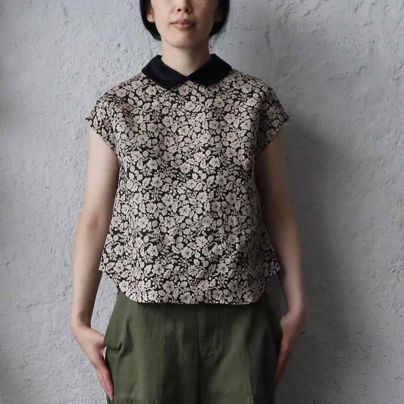 オールドマンズテーラー/ワイルドベリー ラウンドカラー ノースリーブブラウス R&D.M.Co- wild berry round collar no sleeve blo